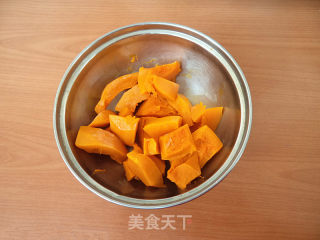 巧克力馅脆皮南瓜球的做法步骤：1