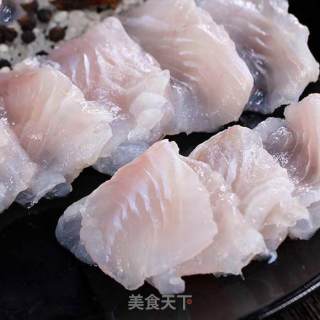 四合院家香之酸菜鱼的做法步骤：1