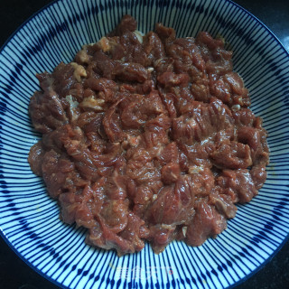 洋葱红萝卜炒牛肉的做法步骤：5