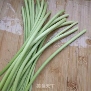 蒜苔炒猪肝的做法步骤：6