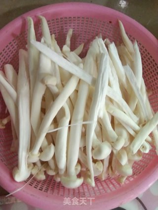 杂菇煲的做法步骤：2