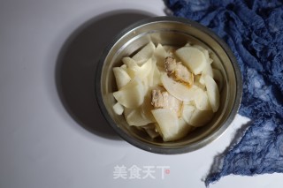 五花肉烧萝卜的做法步骤：7
