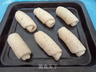 桃仁面包的做法步骤：8