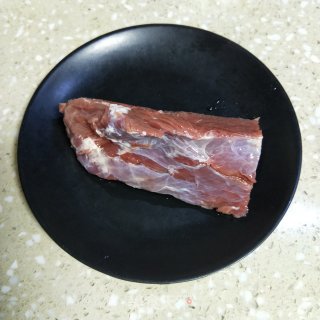 孜然烤牛肉的做法步骤：1