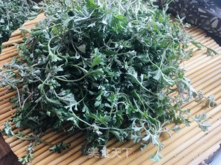 炝拌蒸茵陈的做法步骤：1