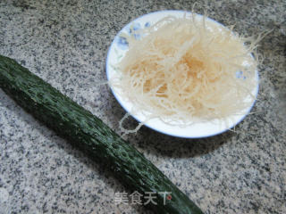 青瓜拌石花菜的做法步骤：1