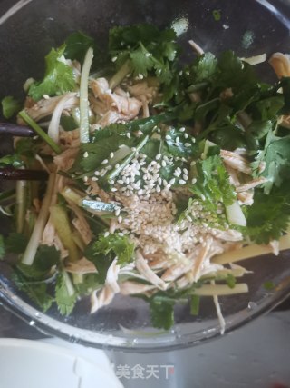 凉拌鸡丝的做法步骤：7