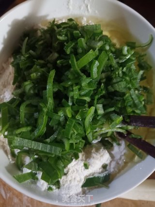 快餐鸡蛋饼的做法步骤：3
