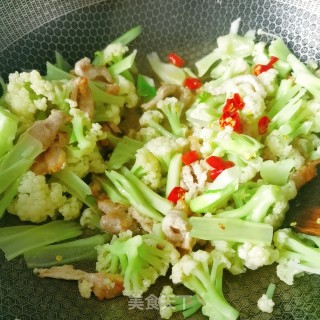 花椰菜炒肉的做法步骤：8