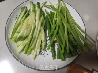 千张鲜蔬卷的做法步骤：2