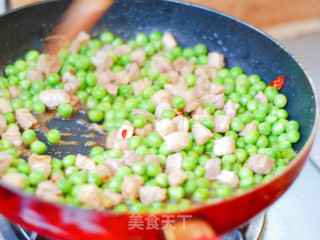 豌豆肉丁的做法步骤：4