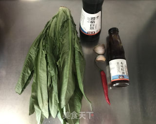 蚝油油麦菜的做法步骤：1