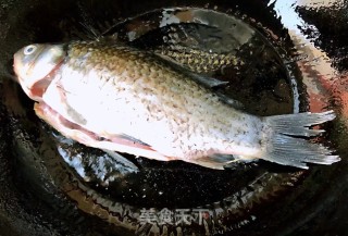 香菇鲫鱼豆腐汤#懒人快手餐#的做法步骤：4