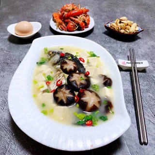 香菇鲫鱼豆腐汤#懒人快手餐#的做法步骤：12