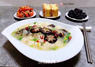 香菇鲫鱼豆腐汤#懒人快手餐#的做法步骤：13