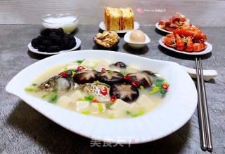 香菇鲫鱼豆腐汤#懒人快手餐#的做法步骤：17