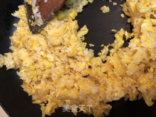 凤梨炒饭的做法步骤：5