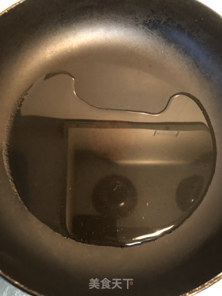 奶油蛋糕卷的做法步骤：1