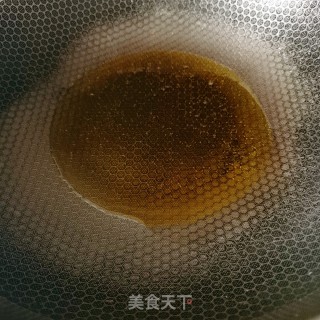 蘑菇炒肉的做法步骤：3