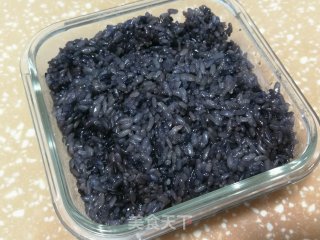 乌饭烧麦的做法步骤：5