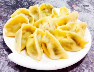 海麻线鲜肉水饺的做法步骤：12