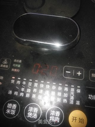 电饭煲焖鱼的做法步骤：11