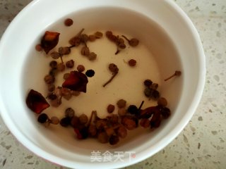 羊肉白菜丸子汤的做法步骤：7