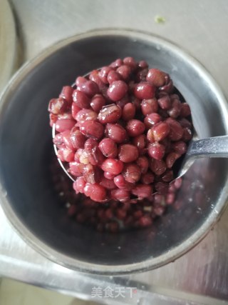 红豆车轮饼（自制豆沙馅）的做法步骤：2