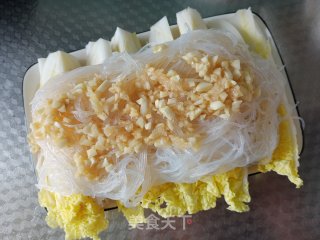 蒜蓉粉丝蒸娃娃菜的做法步骤：3