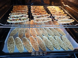 友谊的小船~爱上超甜的焦糖杏仁、花生碎糯米船的做法步骤：14