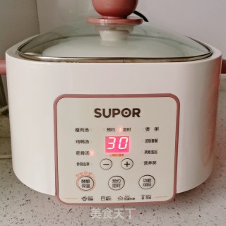 鹿角菇骨头汤的做法步骤：9