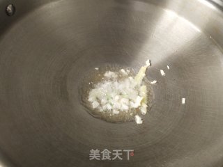 油蛤炒丝瓜的做法步骤：3