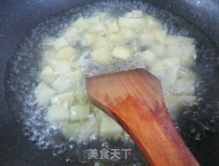 洋芋艿煮豆腐的做法步骤：4