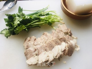 牛肉烩凉粉的做法步骤：2