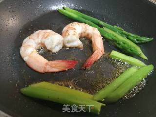 满口鱼香～鸡蛋鳕鱼面的做法步骤：4