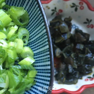 皮蛋瘦肉粥的做法步骤：5