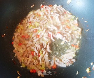 包菜炒粉丝的做法步骤：11