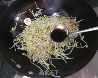 醋溜豆芽的做法步骤：7