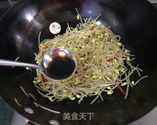 醋溜豆芽的做法步骤：8