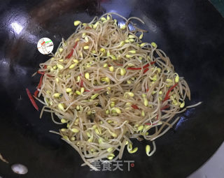 醋溜豆芽的做法步骤：12