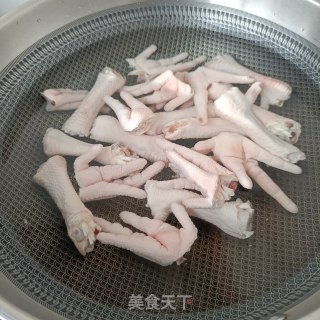 红油鸡爪的做法步骤：11