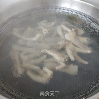 红油鸡爪的做法步骤：12
