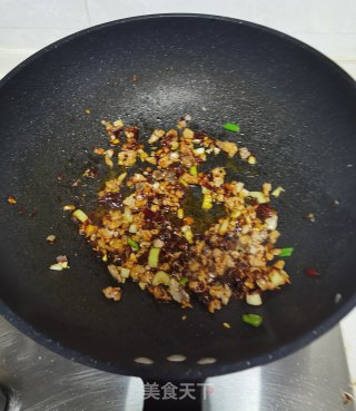 肉末豆腐皮炖粉条的做法步骤：9