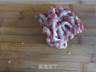 肉丝炒苦瓜的做法步骤：4