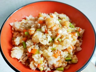 虾仁时蔬炒米饭的做法步骤：10