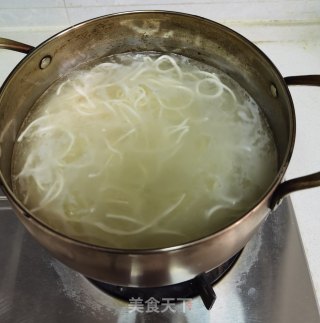 鸡蛋炒面的做法步骤：5
