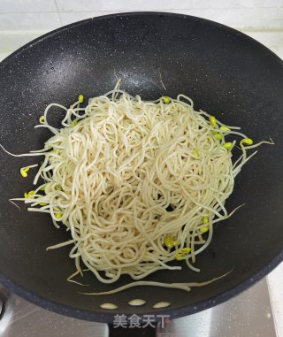 鸡蛋炒面的做法步骤：10