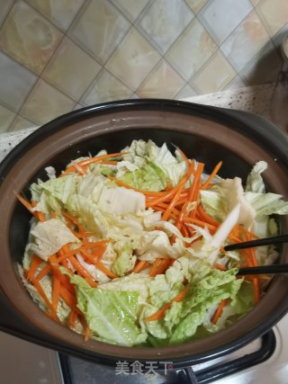 白菜粉丝肉丸煲的做法步骤：6