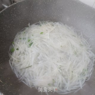 白萝卜汆肉丸的做法步骤：16