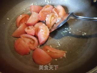 番茄炒包心菜的做法步骤：4